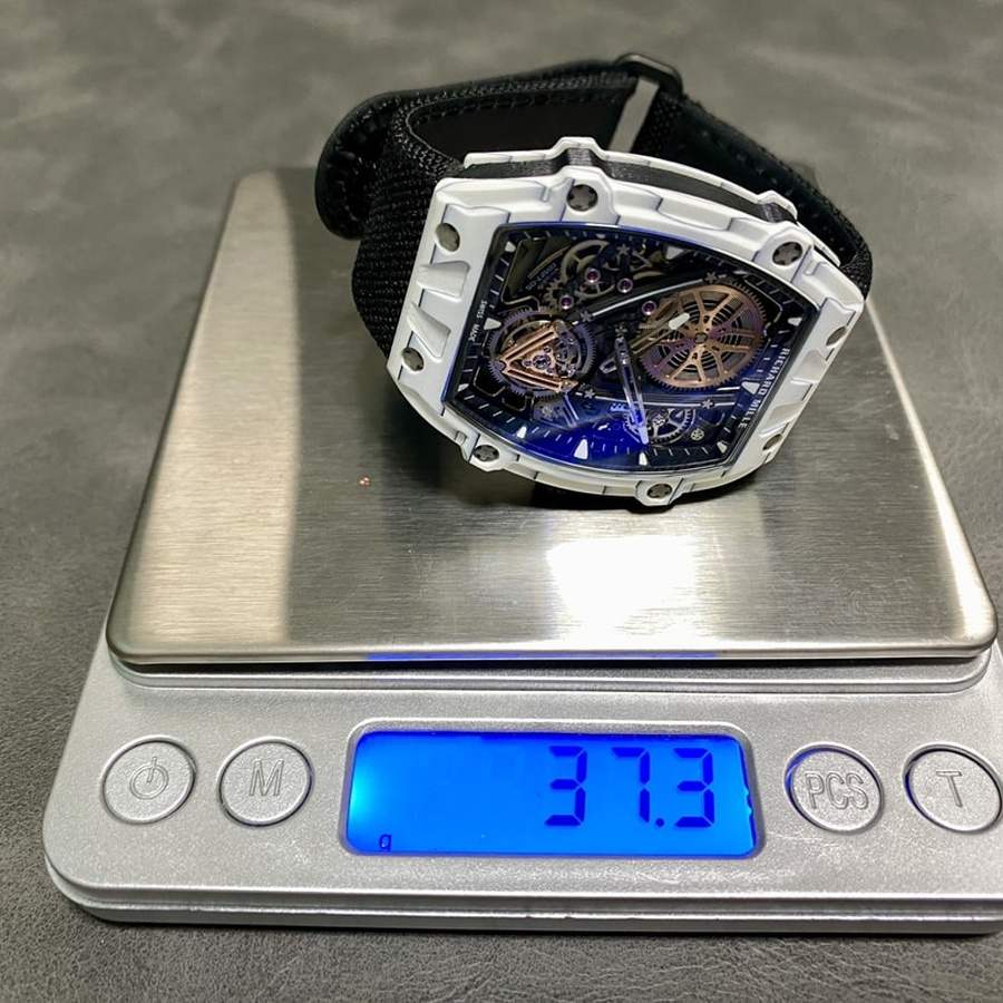 Epic Fake Richard Mille RM 27-05 Flying Tourbillon Rafael Nadal Carbon Fiber 37.25×47.25mm — image 5