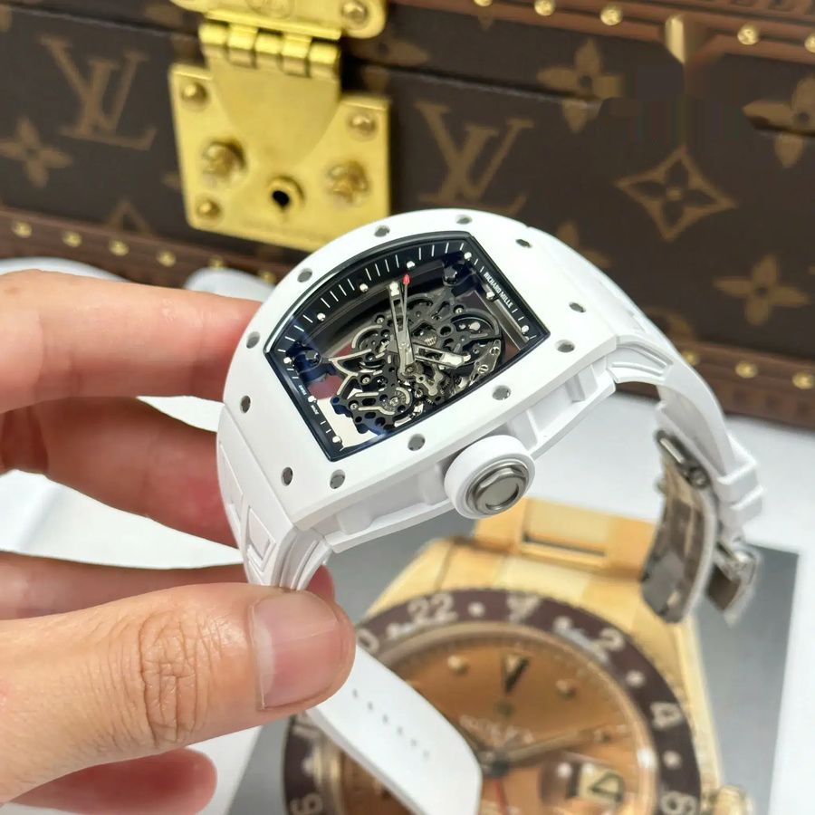 Hot-selling Replicated Richard Mille RM 055 White Ceramic Bubba Watson ZF 42.7mm — image 3