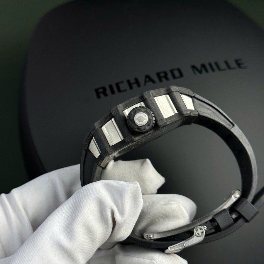 Inexpensive Replica Richard Mille RM 21-01 Tourbillon Aerodyne Titanium & Carbon TPT RMF 42.68mm X 50.12mm — image 5