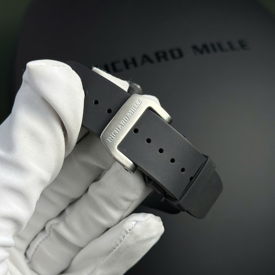 Inexpensive Replica Richard Mille RM 21-01 Tourbillon Aerodyne Titanium & Carbon TPT RMF 42.68mm X 50.12mm — image 9