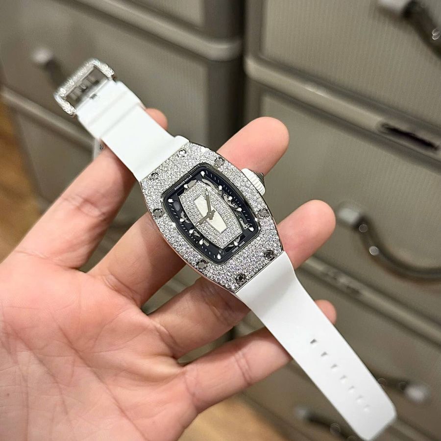 Luxury Imitation Richard Mille RM 07-01 Lady White MOP Lip Snow Diamonds Custom Moissanite 45.32x32.3mm — image 3
