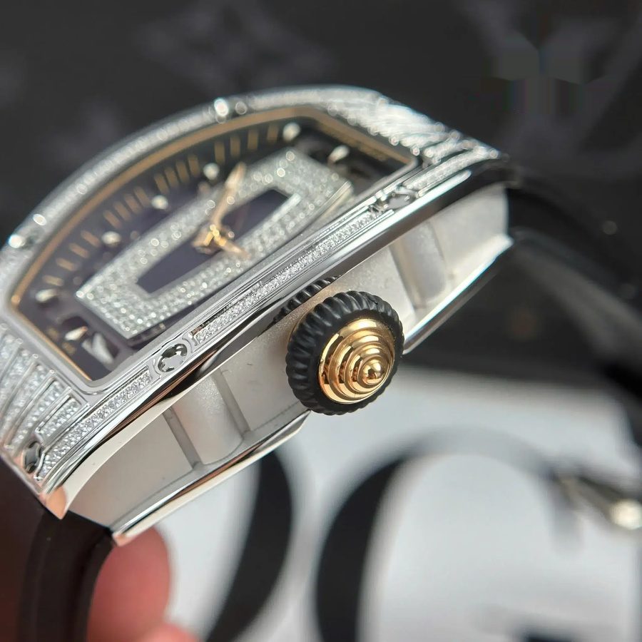New-arrival Duplicate Richard Mille RM 07-01 White Case with CZ Stones and Black Onyx Dial ZF 45.32 X 32.3mm — image 6
