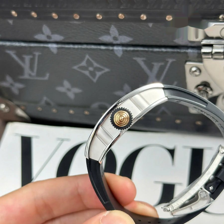 New-arrival Duplicate Richard Mille RM 07-01 White Case with CZ Stones and Black Onyx Dial ZF 45.32 X 32.3mm — image 7