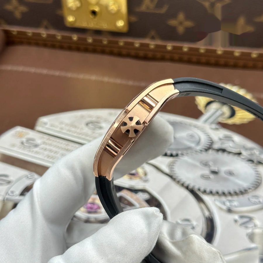 Quality Replica Richard Mille RM 67-01 Extra-Flat Rose Gold with Gemstones Moissanite 38.7mm X 47.5mm — image 12