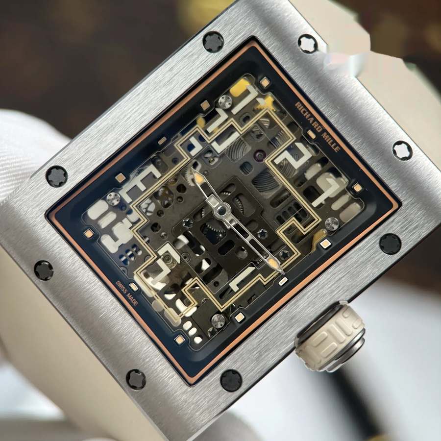 Valuable Fake Richard Mille RM 16-02 Titanium Extra-Flat White Rubber Band 36 X 45mm — image 5