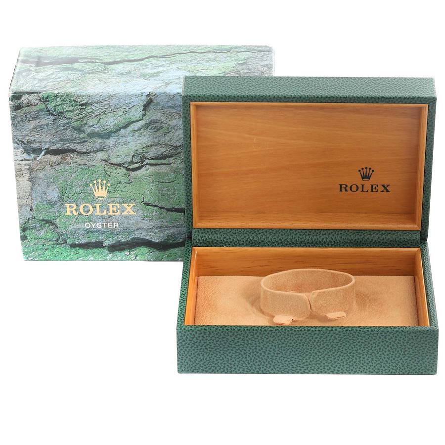 Worth Buying Rolex Air King Silver Dial Smooth Bezel Steel Mens Watch 14000 — image 9