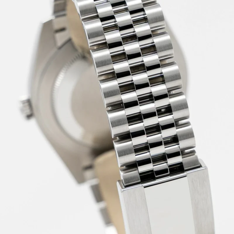 Unique Rolex Datejust 41mm Green Dial — image 7