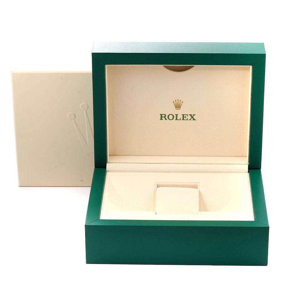 Irresistible Rolex President Day-Date 36 Everose Gold Black Dial Mens Watch 118235 — image 9