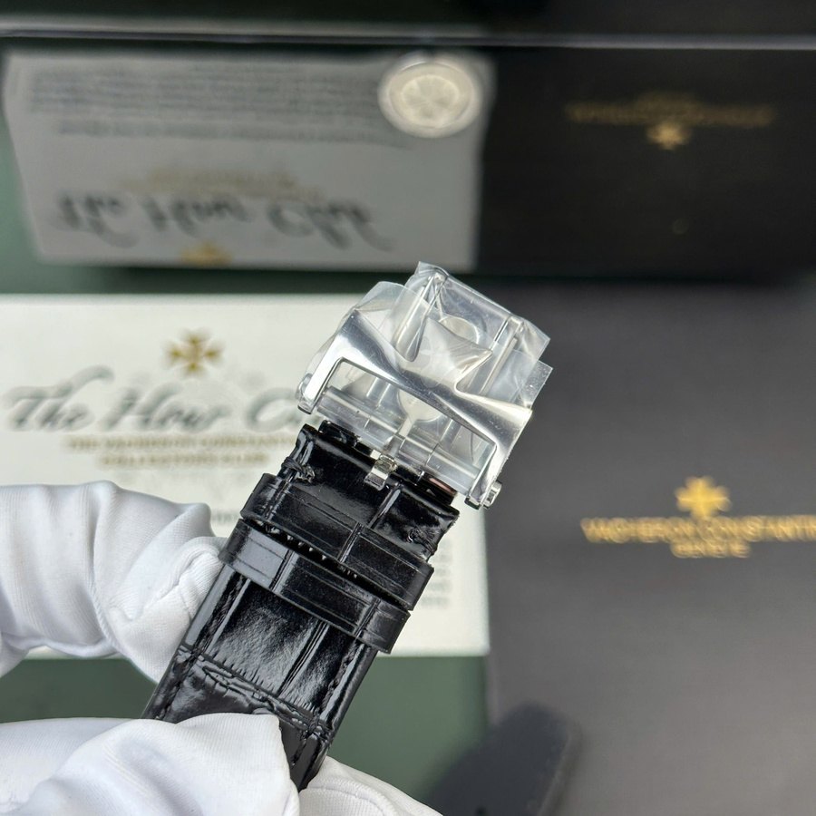 Exclusive Super Clone Vacheron Constantin Overseas Dual Time 7900V/110A-B546 Black Dial and Leather Strap 41mm — image 10