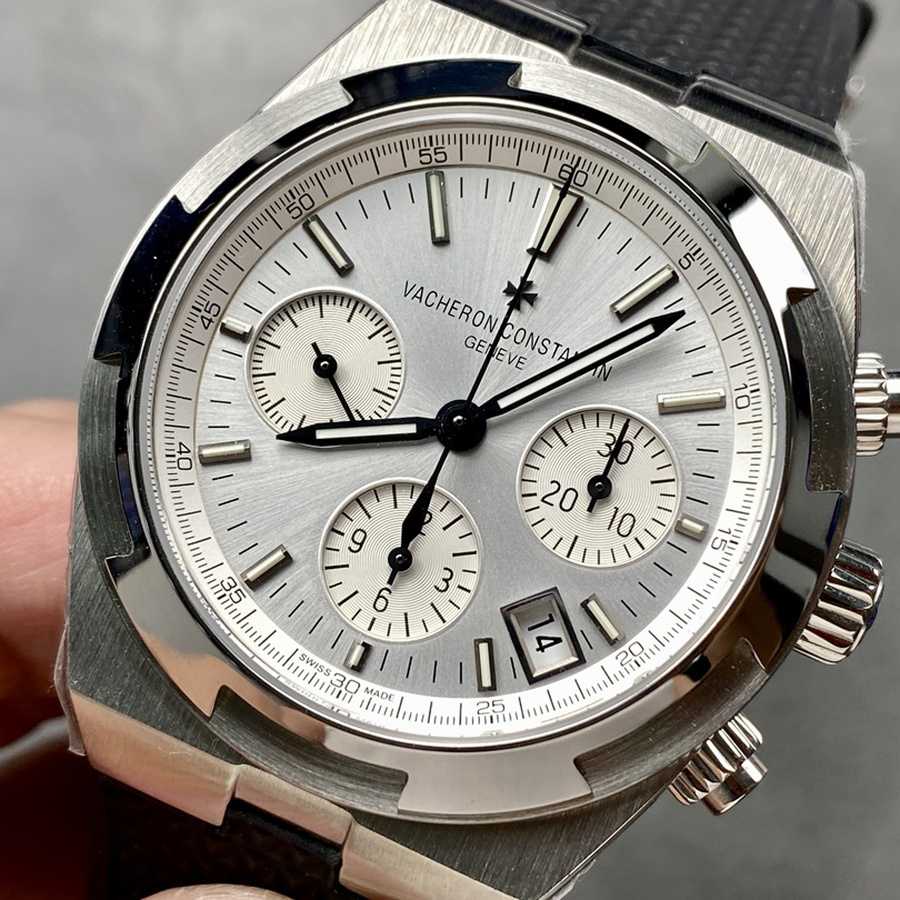 Luxury-inspired Replica Vacheron Constantin Overseas 5500V Chronograph Silver Dial Black Rubber Strap 42.5mm — image 3