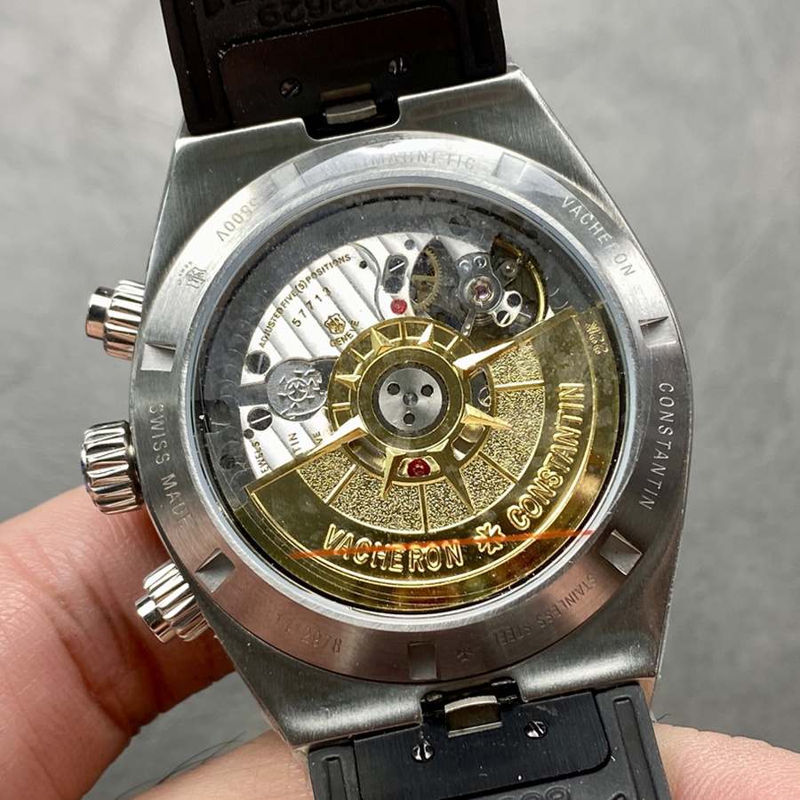 Luxury-inspired Replica Vacheron Constantin Overseas 5500V Chronograph Silver Dial Black Rubber Strap 42.5mm — image 6